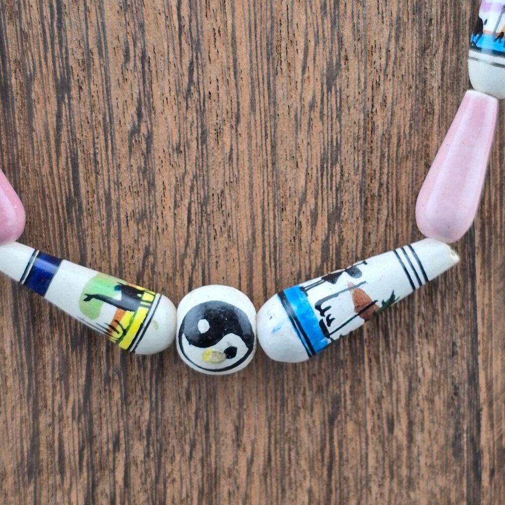 Hand-Painted Ceramic Beaded Necklace With Wildlife & Landscape Scenes READ - Picture 3 of 13